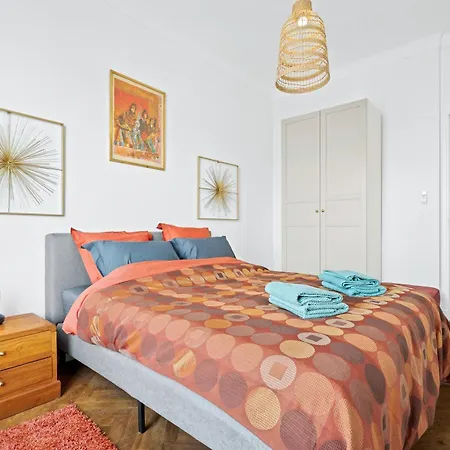 Renting - Auber - Elegant Bright View Station Ac Elevator Apartment Nizza